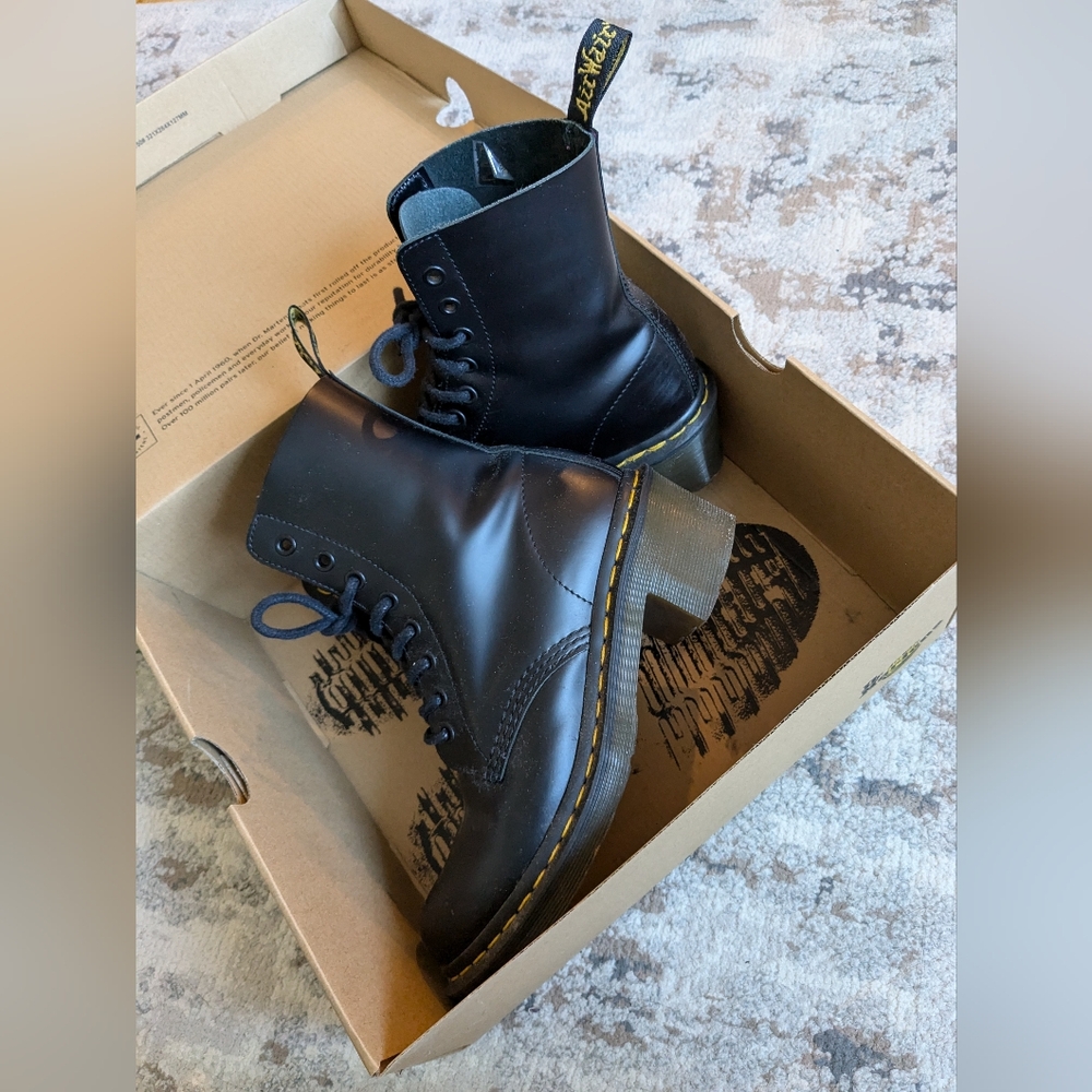 Dr. Martens Clemency Boot